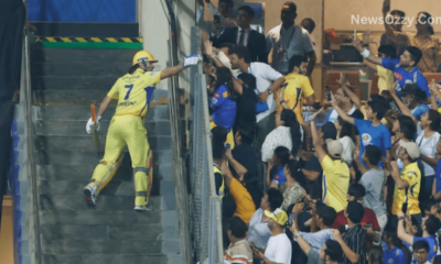 MI Fans Falre Up in MI vs CSK Game After Dhoni Hits 3 Sixes Back to Back